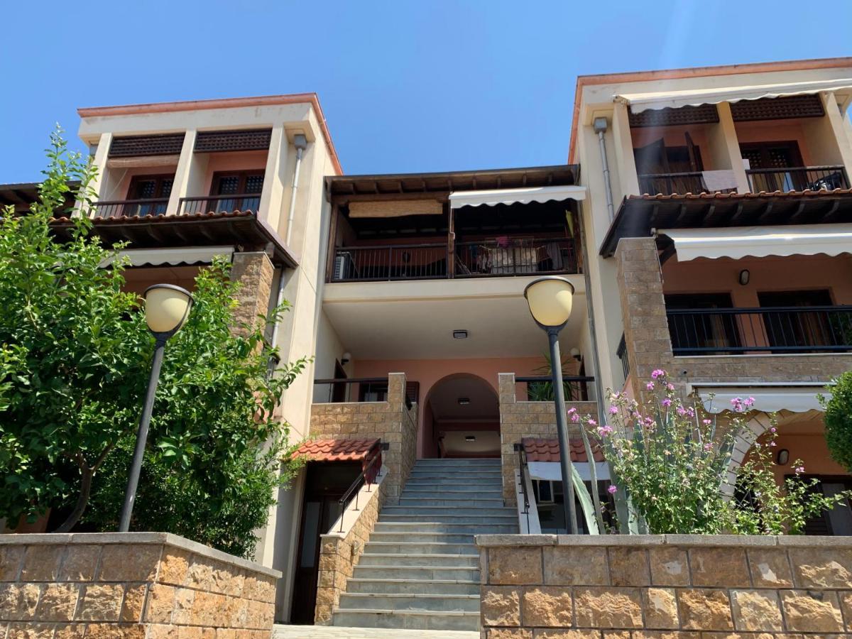 Yulia Guest House Уранополис Экстерьер фото